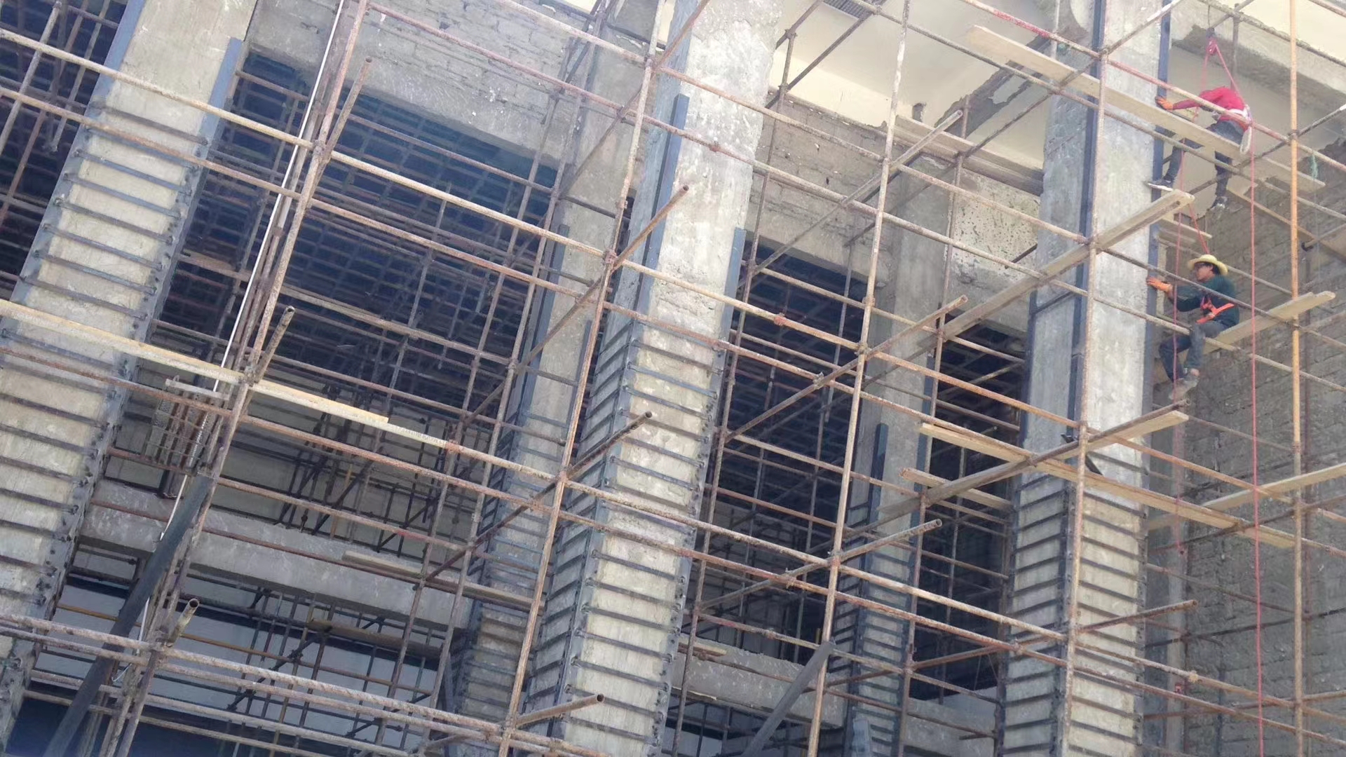 隆广镇砖混结构如何加固改造